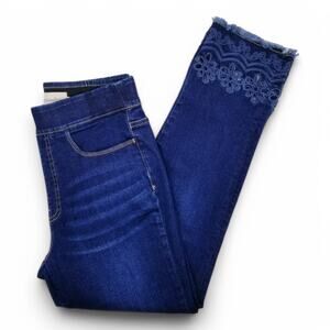 Soft Surroundings Touch of Lace Pull-On Ankle Jeans Style #2EZ54 - Size S